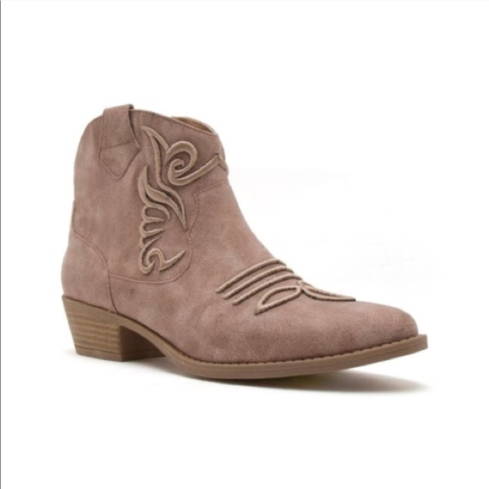 Cowgirl booties